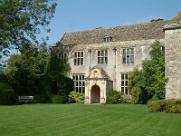 Avebury Manor front